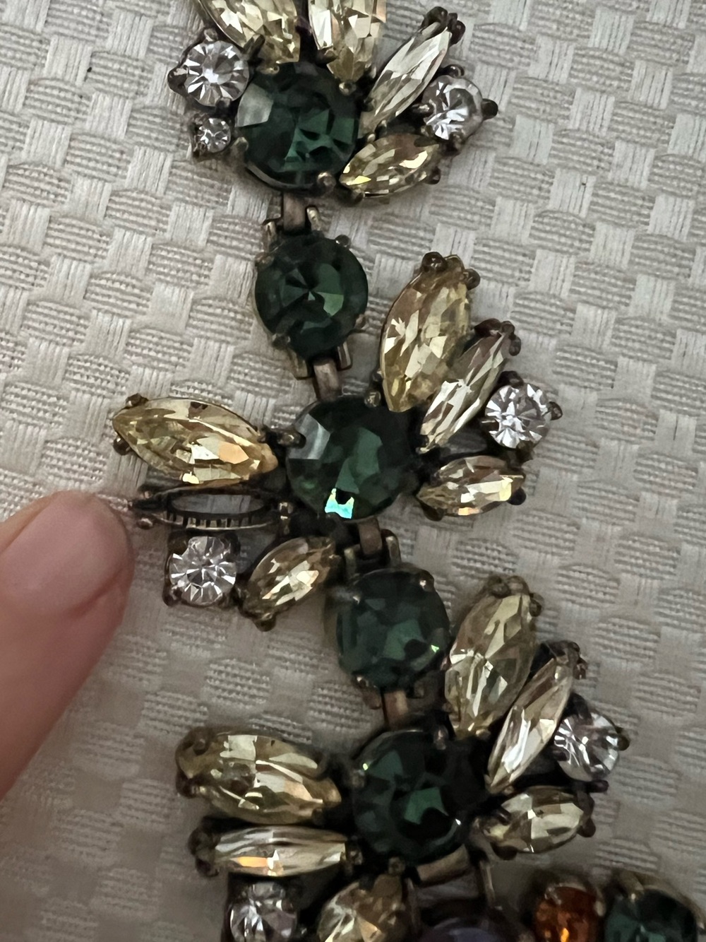 J.Crew Floral Cluster Crystal Statement Necklace - 1 Stone Missing - Picture 8 of 8